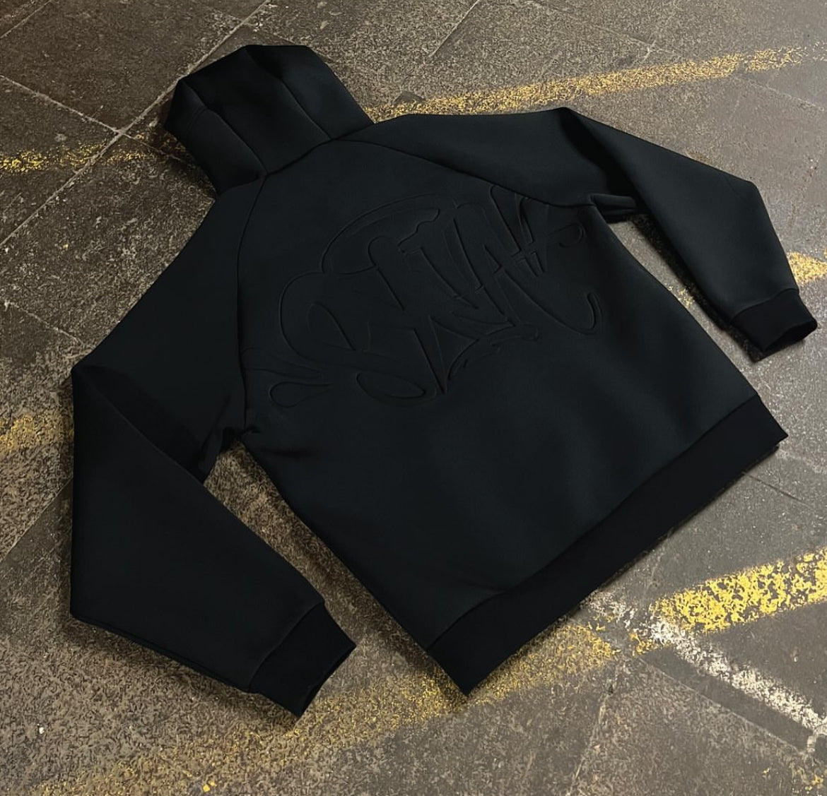 Syna World Neoprene Black Zip