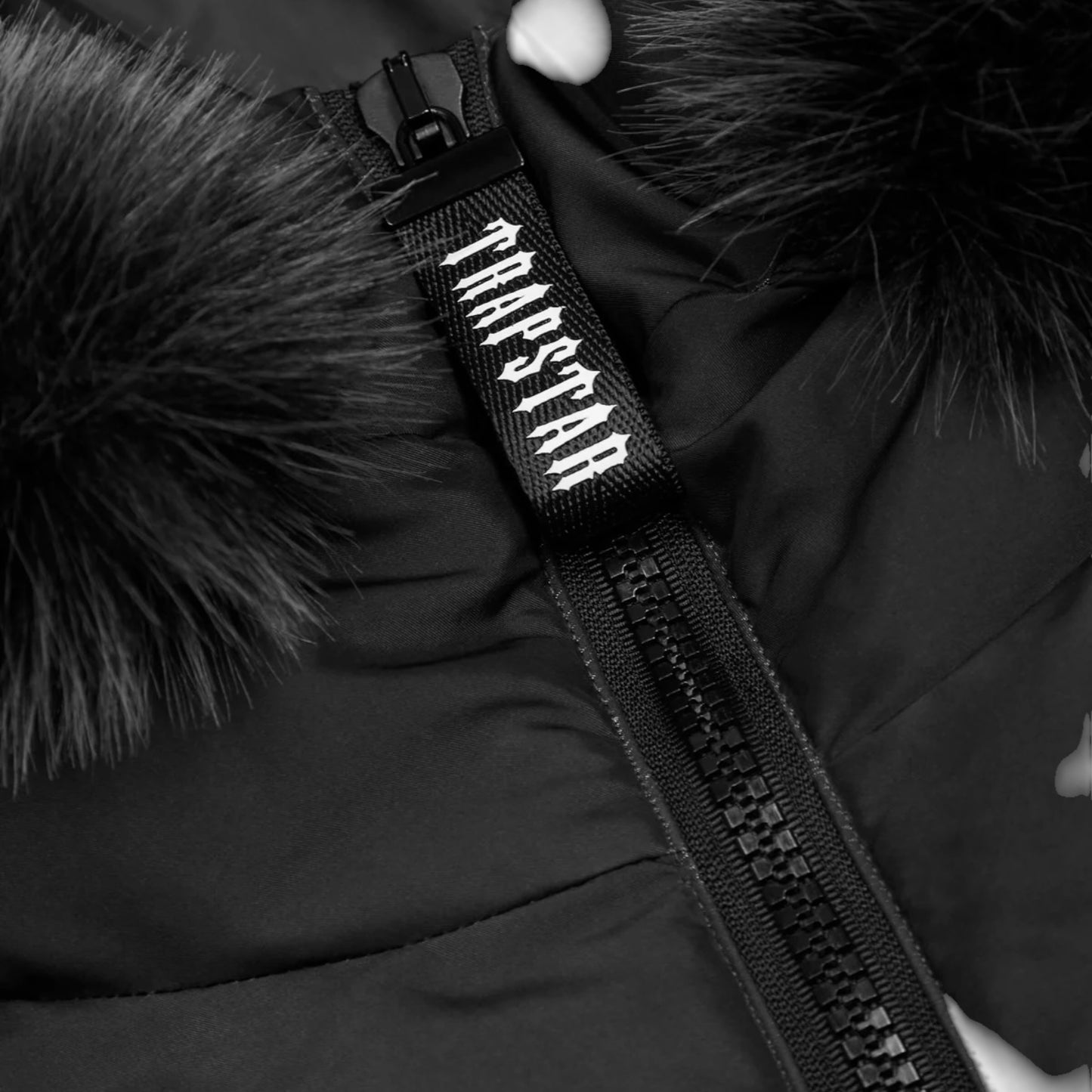 Trapstar Irongate Sleeve Puffer Black / Gradient