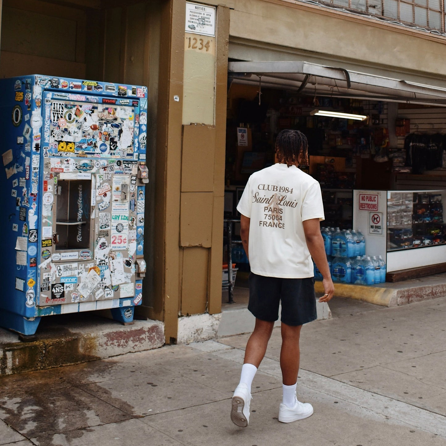 Club 1984 T-Shirt Cream