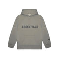 Gri Essentials marka kapüşonlu sweatshirt, önünde büyük marka logosu ve kışlık rahat tasarım