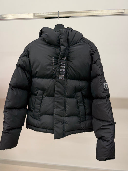 *DEFECTIVE PRODUCT (There is a zipper defect or a minor tear) ALL SALES ARE FINAL RETURN NOT ACCEPTED*
 Trapstar M