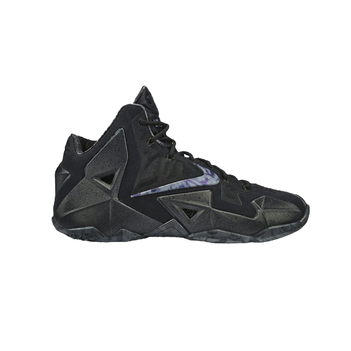 Nike LeBron 11 Blackout